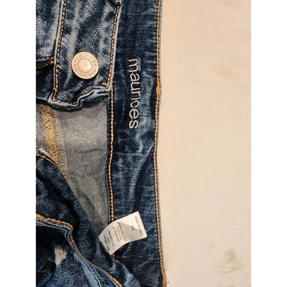 Maurices jeans